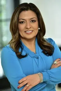 Laura Murvartian