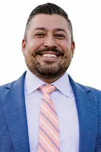 Oziel "Ozzie" Ochoa, Jr